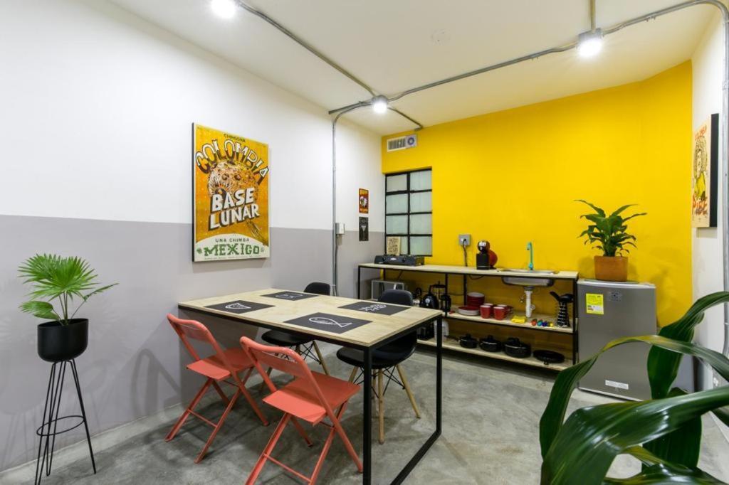 Casa Manila Calle 12 Medellin Exterior photo